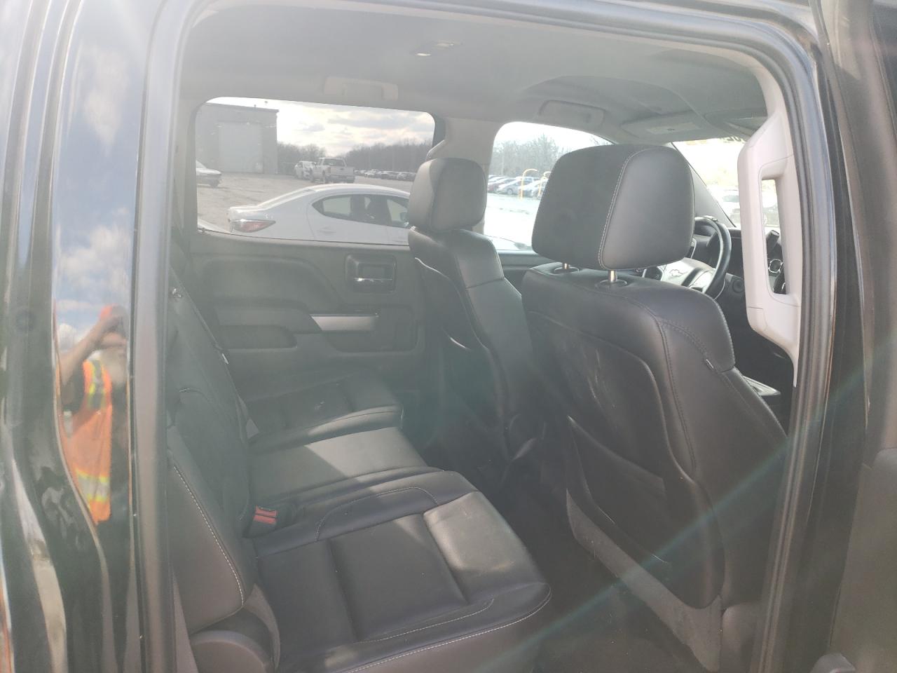 Photo 6 from auction – 2014 CHEVROLET SILVERADO with VIN 3GCUKREC0EG236699