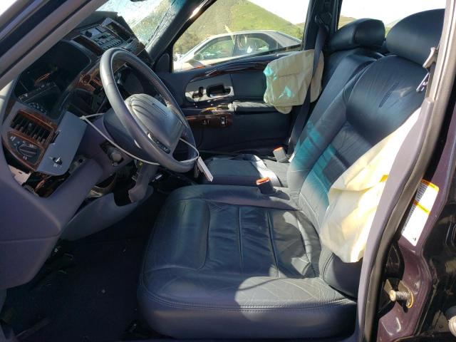 Photo 5 from auction – 2000 LINCOLN TOWN CAR E with VIN 1LNHM81W7YY914456