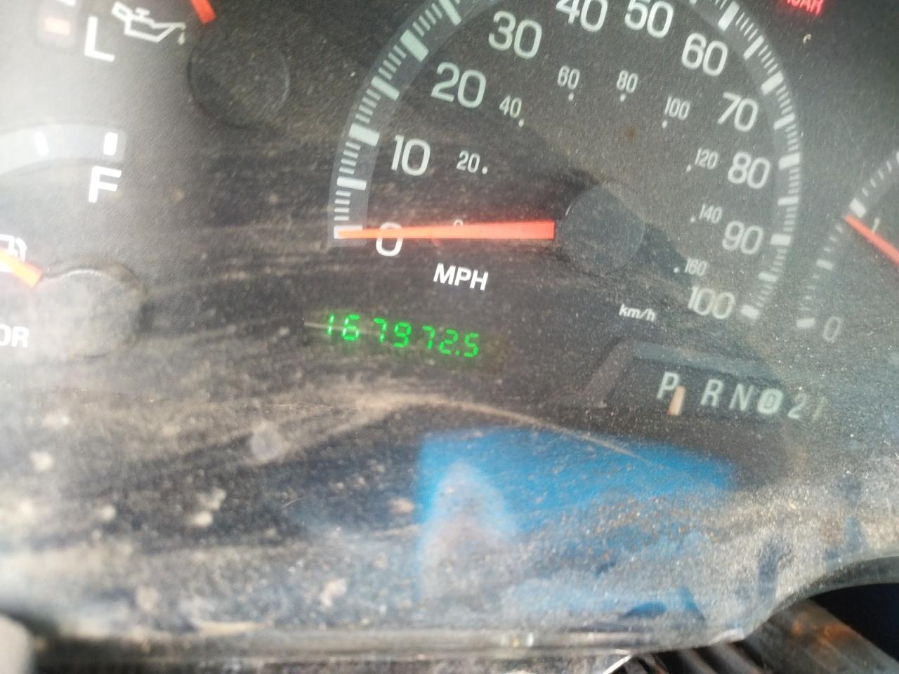 Photo 8 from auction – 2000 FORD F150 with VIN 1FTRX17LXYKA23682