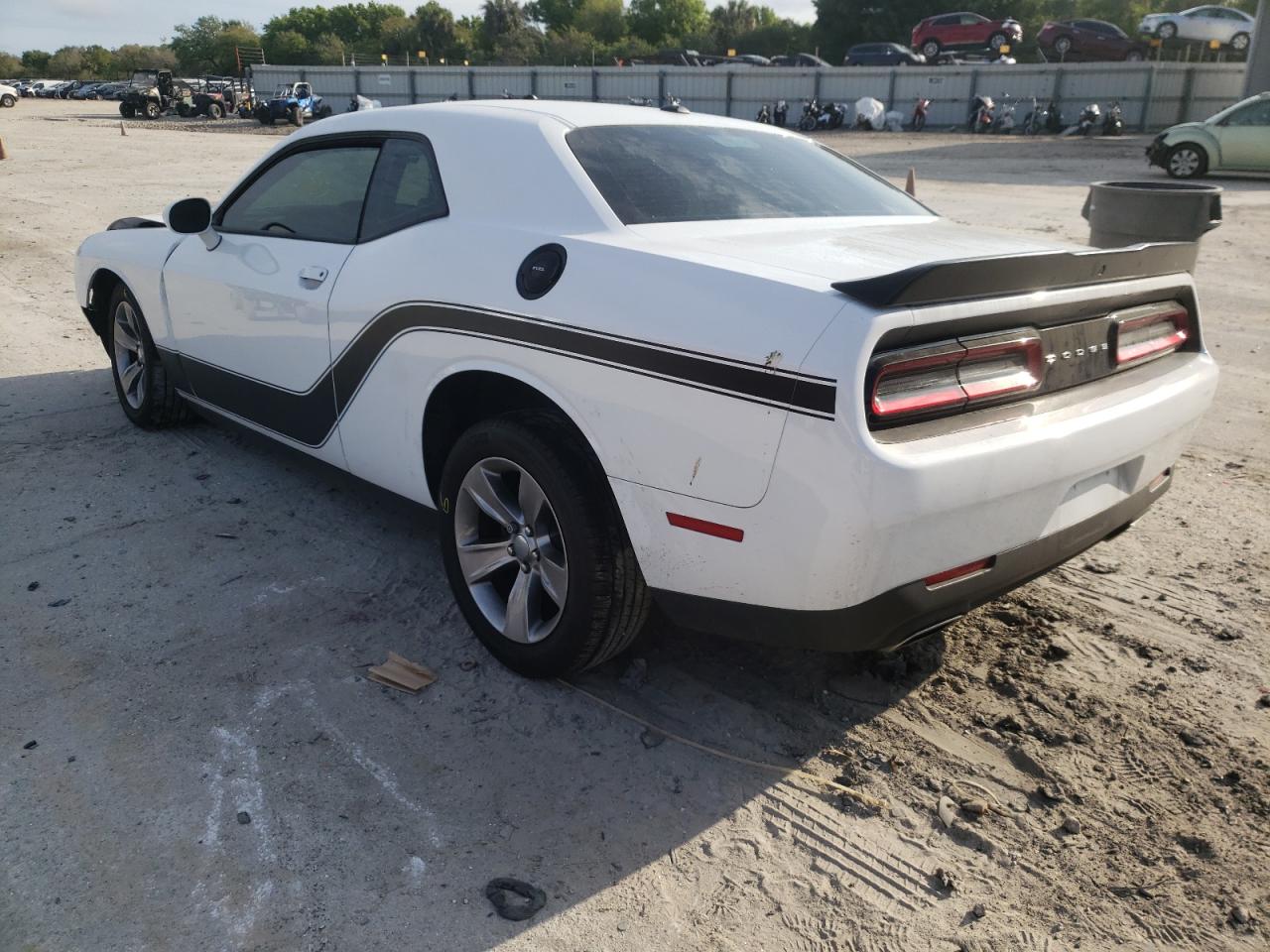 Photo 3 from auction – 2019 DODGE CHALLENGER with VIN 2C3CDZAG3KH669481
