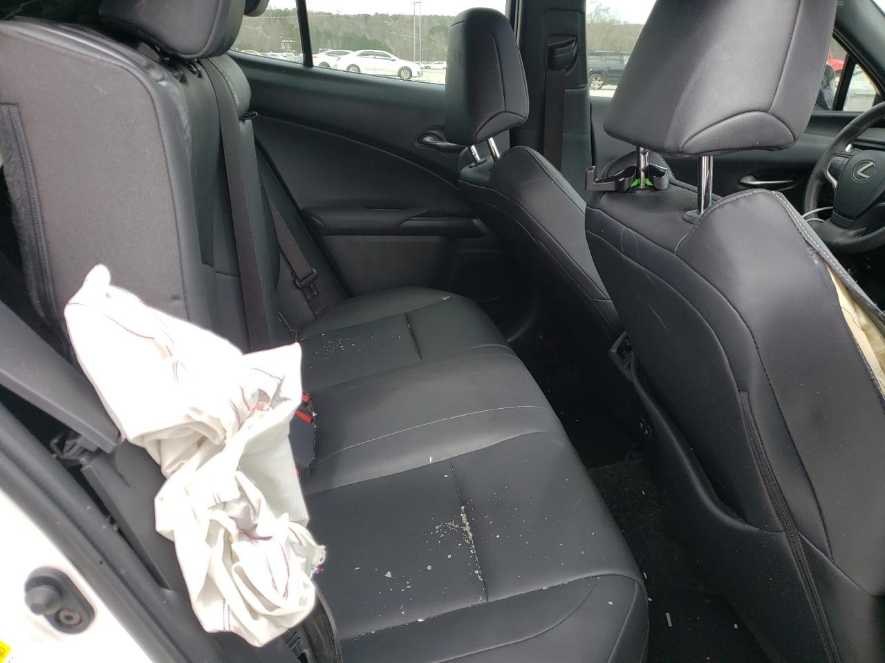 Photo 6 from auction – 2019 LEXUS UX 200 with VIN JTHY3JBH3K2004181