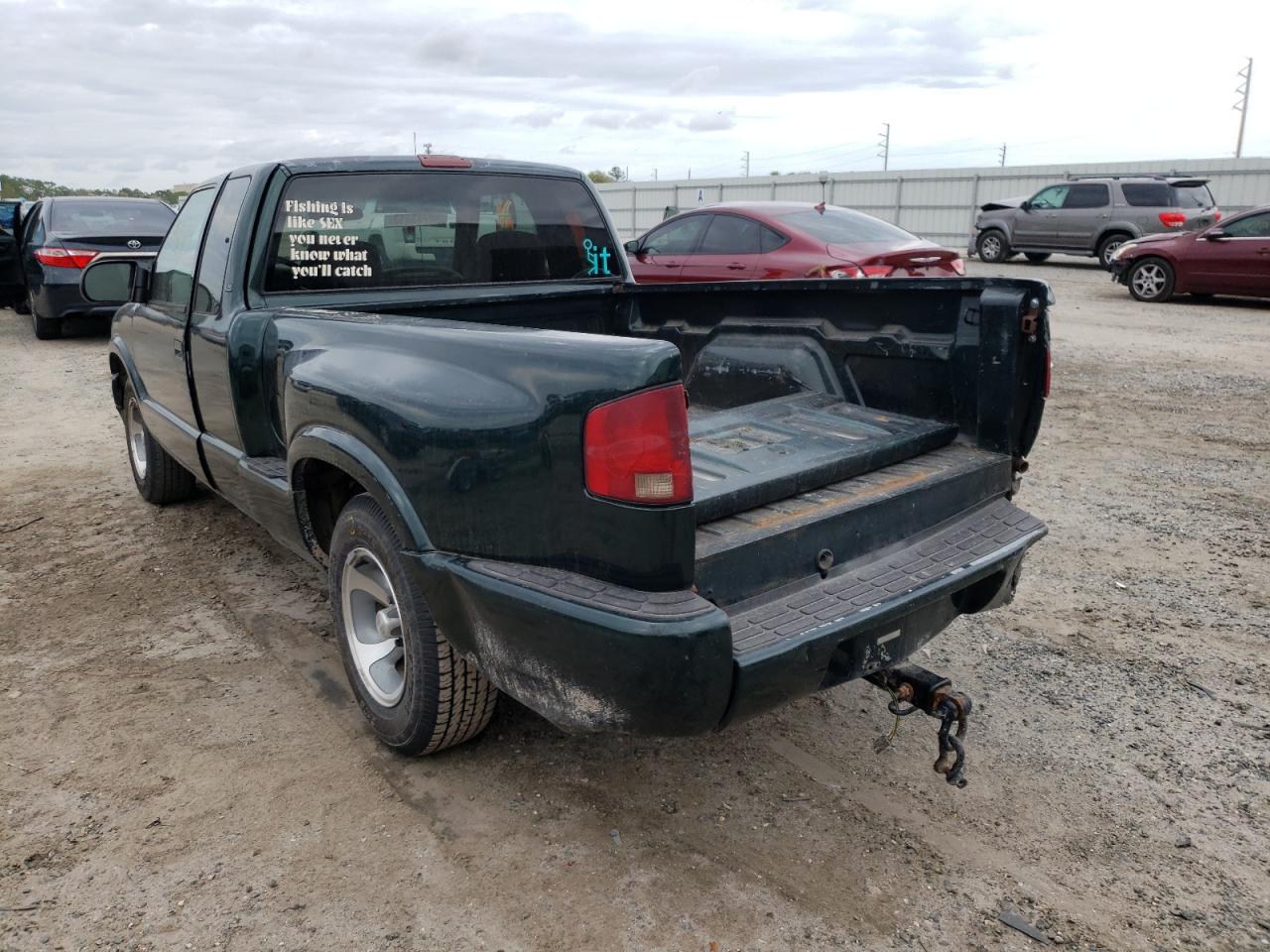 Photo 3 from auction – 2002 CHEVROLET S10 PICKUP with VIN 1GCCS195828139972