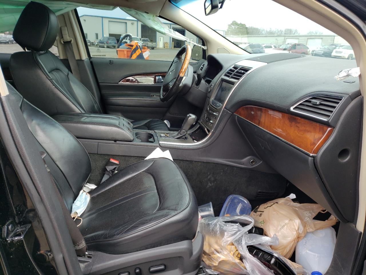 Photo 5 from auction – 2012 LINCOLN MKX with VIN 2LMDJ6JK1CBL09366
