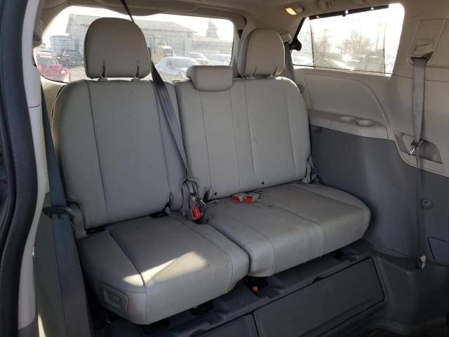 Photo 6 from auction – 2014 TOYOTA SIENNA XLE with VIN 5TDYK3DC6ES510036