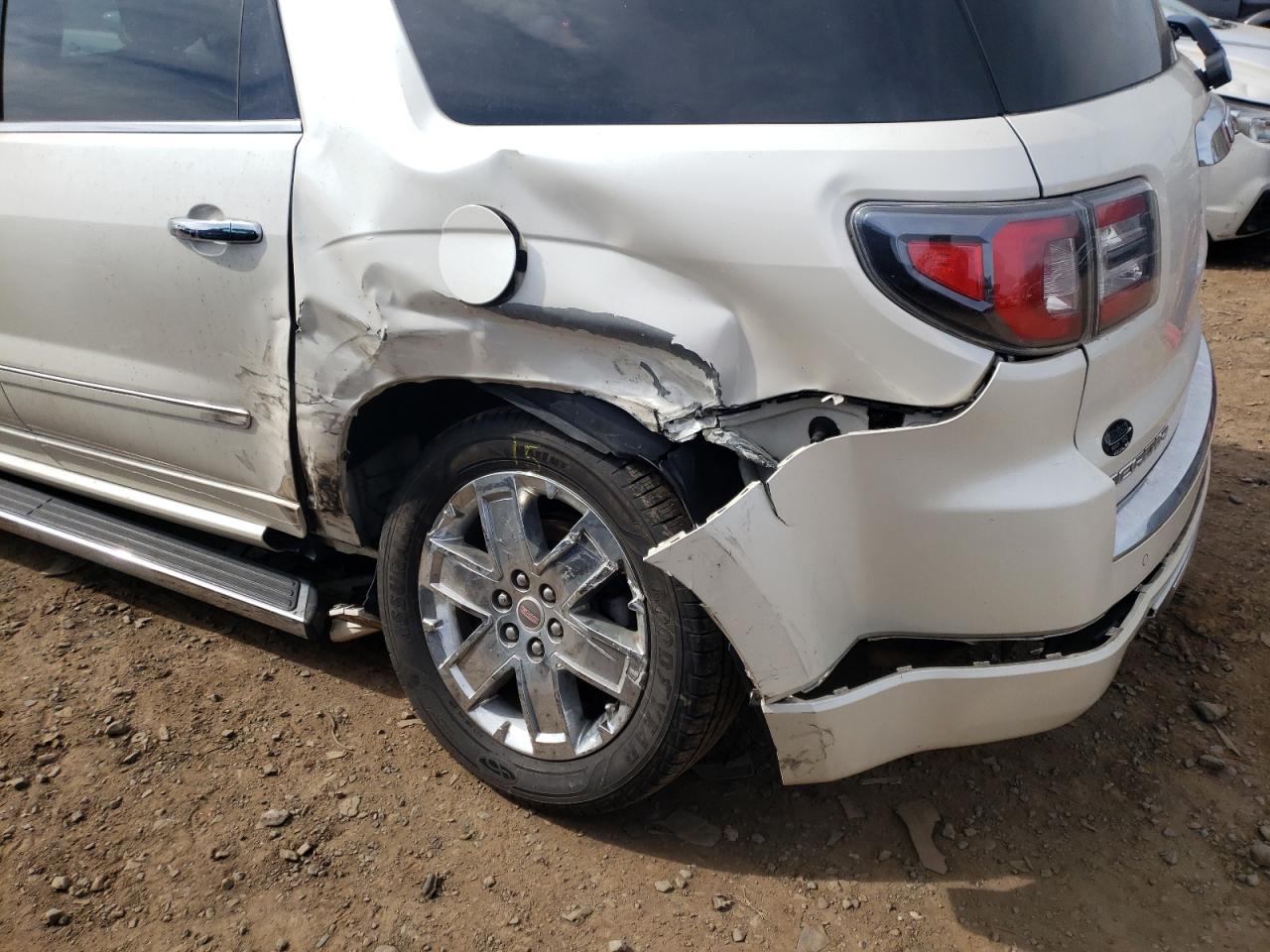 Photo 9 from auction – 2014 GMC ACADIA DEN with VIN 1GKKVTKD9EJ354679