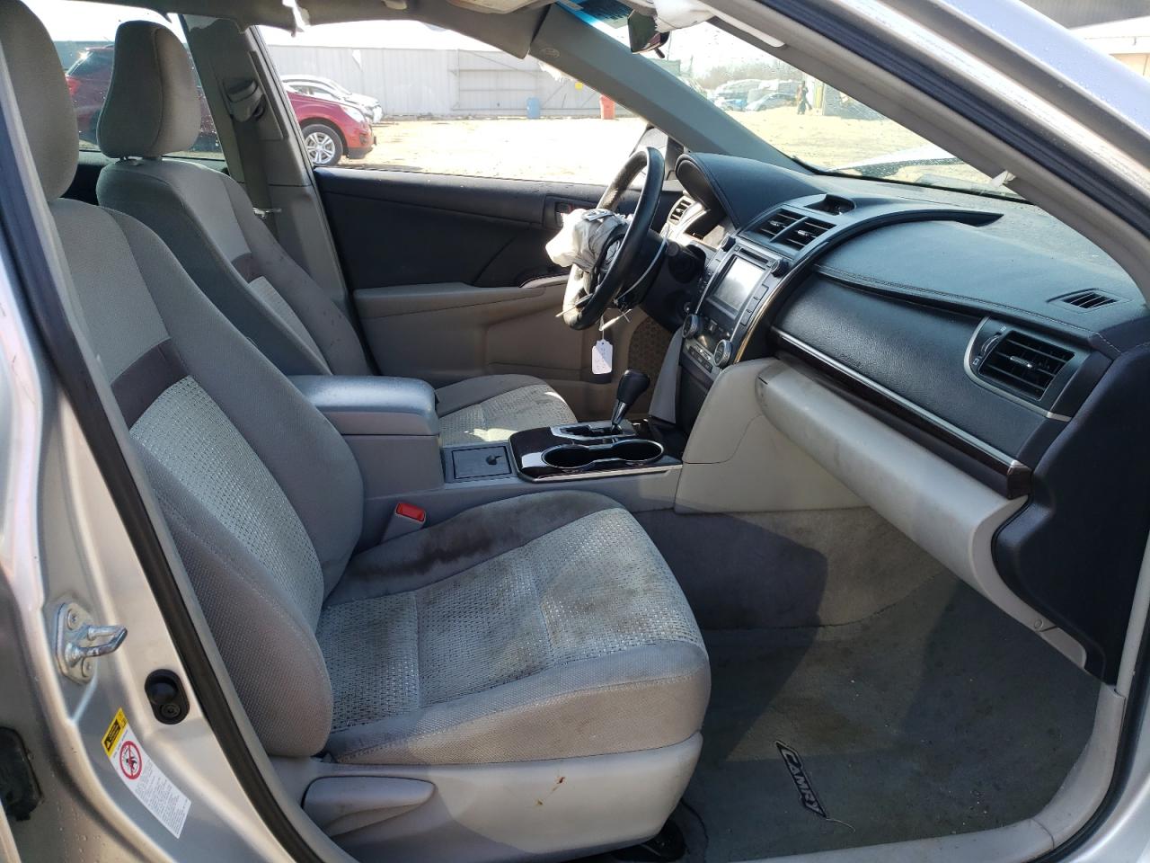 Photo 5 from auction – 2013 TOYOTA CAMRY L with VIN 4T4BF1FK8DR315733