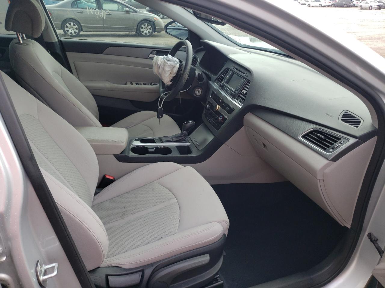 Photo 5 from auction – 2015 HYUNDAI SONATA SE with VIN 5NPE24AF2FH164615