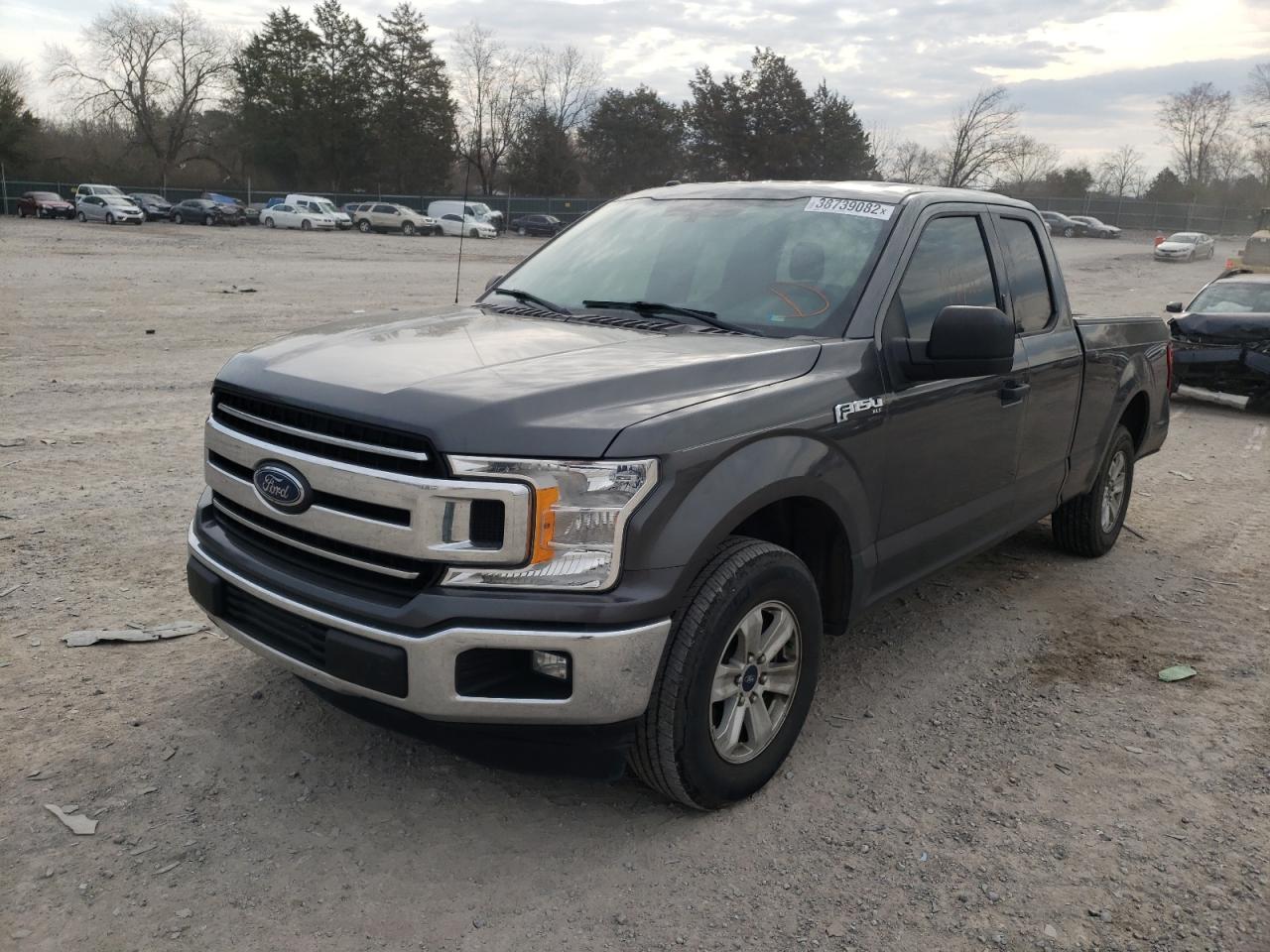 Photo 14 from auction – 2018 FORD F150 SUPER with VIN 1FTEX1CB5JFE39262