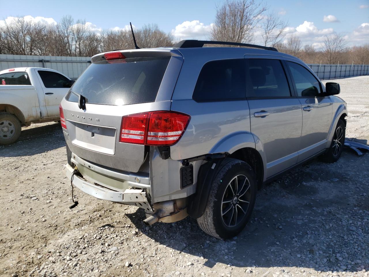 Photo 4 from auction – 2018 DODGE JOURNEY SE with VIN 3C4PDCABXJT519002