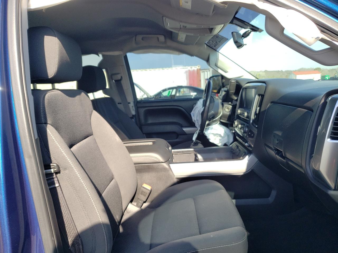 Photo 5 from auction – 2017 CHEVROLET SILVERADO with VIN 3GCUKREC9HG171078