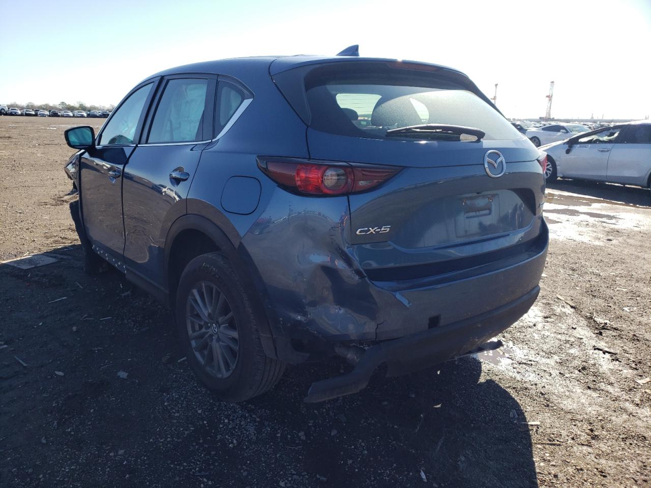 Photo 3 from auction – 2017 MAZDA CX-5 SPORT with VIN JM3KFABL9H0179923