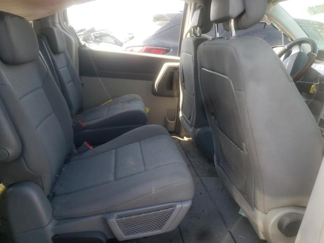 Photo 6 from auction – 2010 CHRYSLER TOWN & COU with VIN 2A4RR2D15AR386153