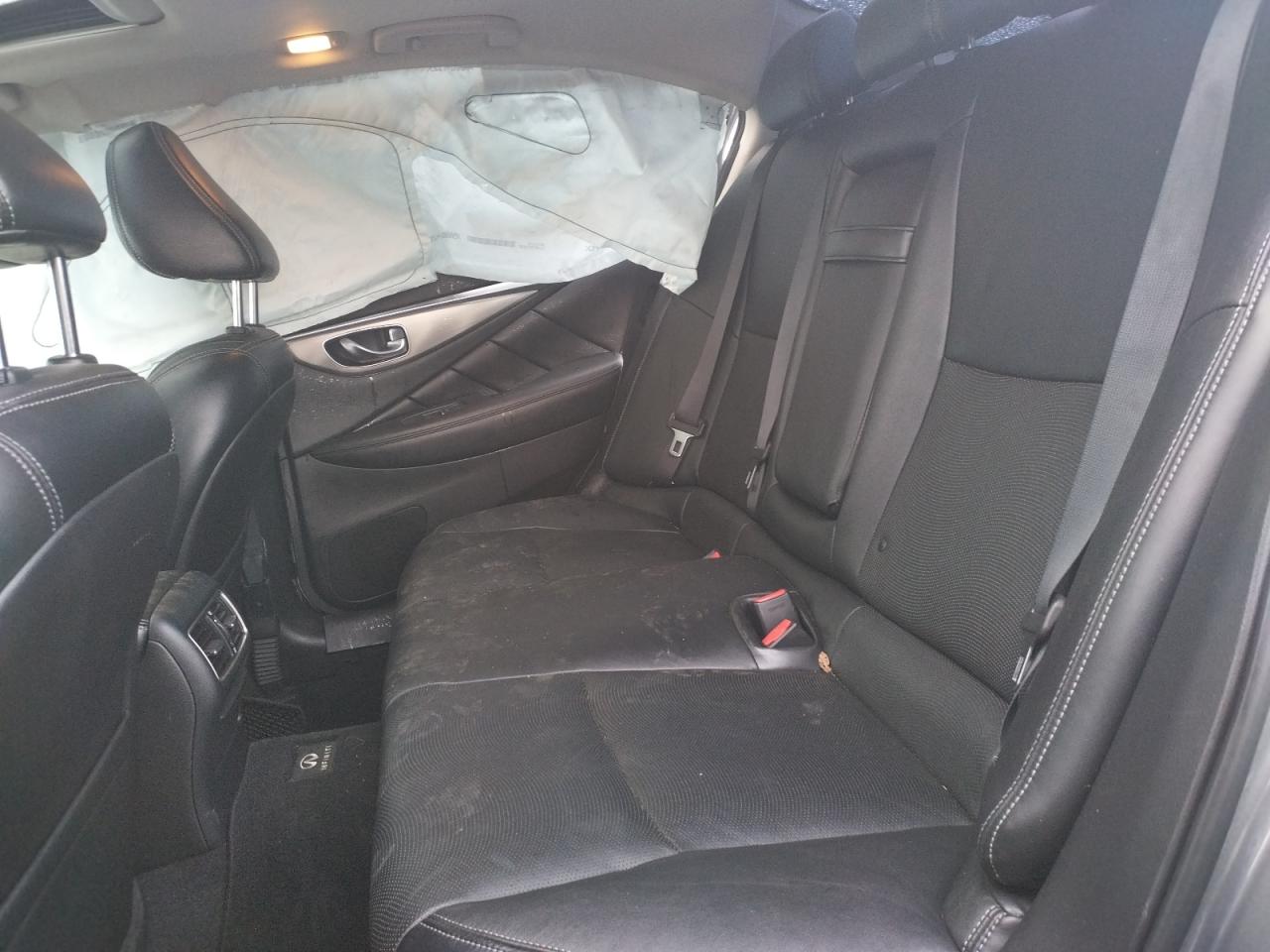 Photo 6 from auction – 2014 INFINITI Q50 BASE with VIN JN1BV7APXEM689918