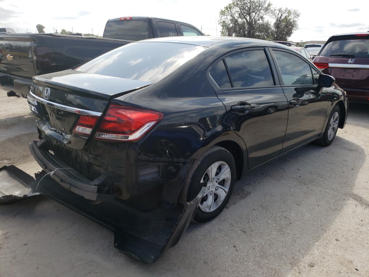 Photo 4 from auction – 2014 HONDA CIVIC LX with VIN 19XFB2F50EE048907