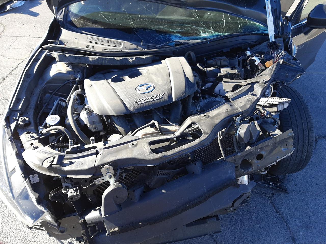 Photo 7 from auction – 2018 MAZDA 3 TOURING with VIN 3MZBN1V36JM272826