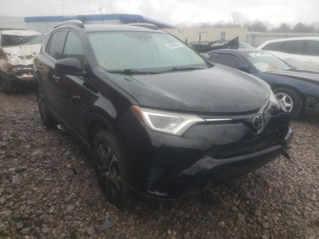 Photo 1 from auction – 2017 TOYOTA RAV4 LE with VIN 2T3ZFREV9HW377562