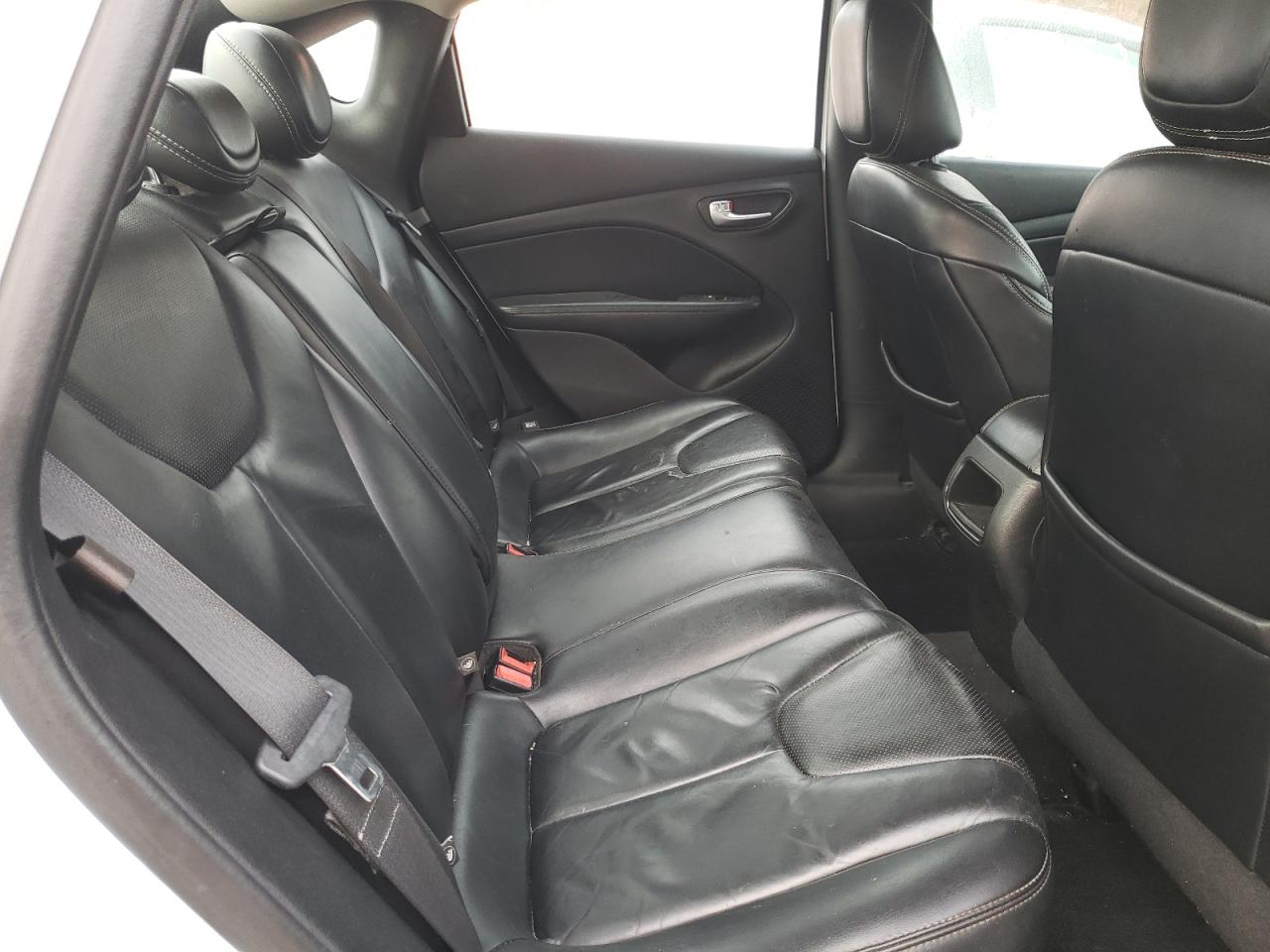 Photo 6 from auction – 2015 DODGE DART LIMIT with VIN 1C3CDFCBXFD279075