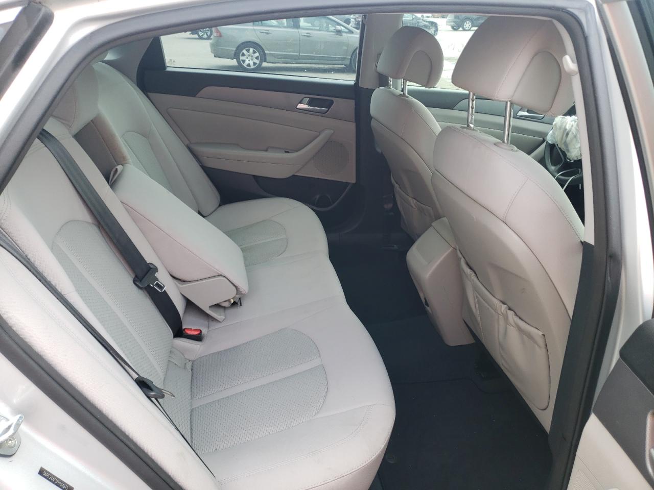Photo 6 from auction – 2015 HYUNDAI SONATA SE with VIN 5NPE24AF2FH164615
