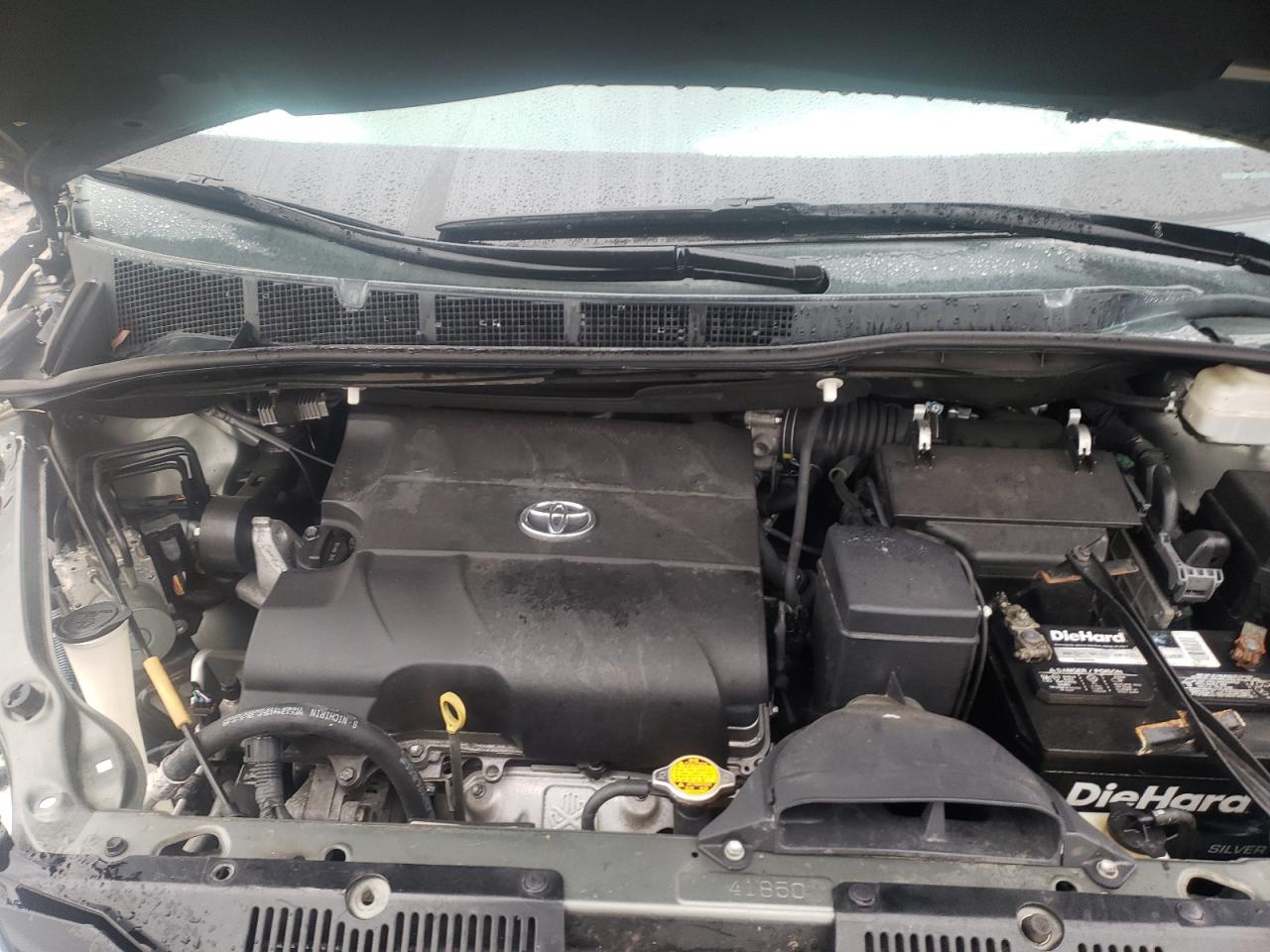 Photo 7 from auction – 2013 TOYOTA SIENNA LE with VIN 5TDKK3DC3DS288298