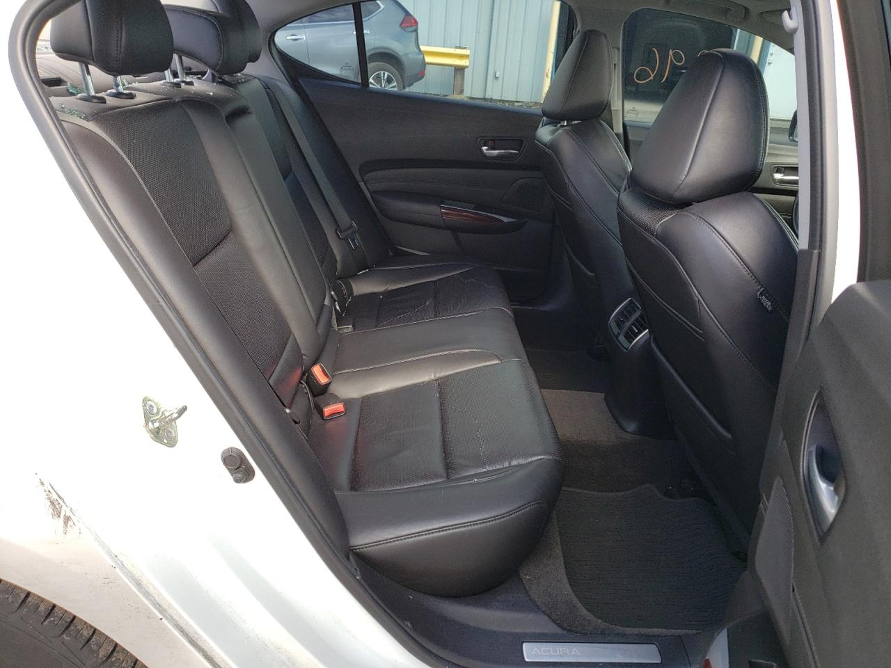Photo 6 from auction – 2015 ACURA TLX TECH with VIN 19UUB1F55FA008006