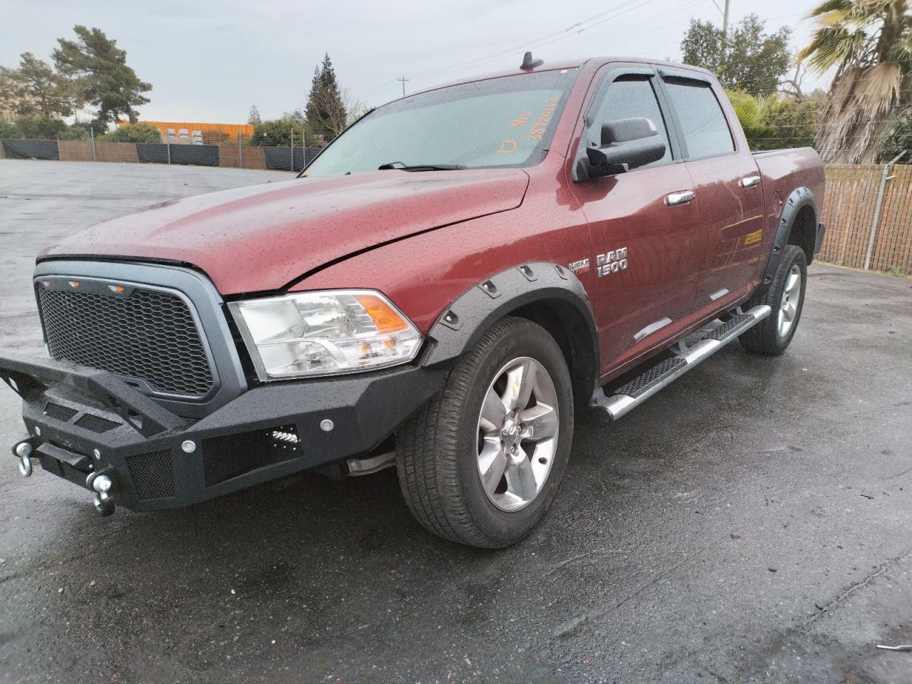 Photo 2 from auction – 2017 RAM 1500 SLT with VIN 3C6RR7LTXHG669001
