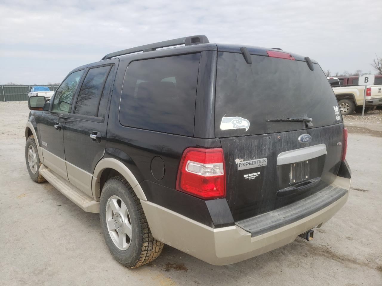 Photo 3 from auction – 2007 FORD EXPEDITION with VIN 1FMFU18597LA55605