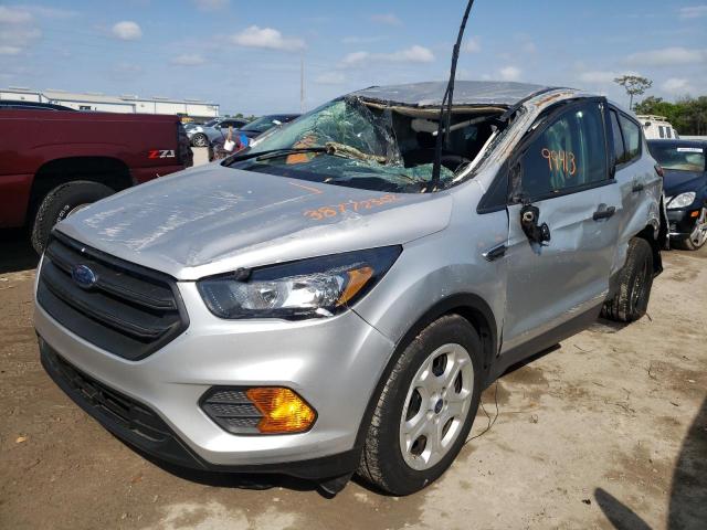 Photo 2 from auction – 2019 FORD ESCAPE S with VIN 1FMCU0F72KUB95399