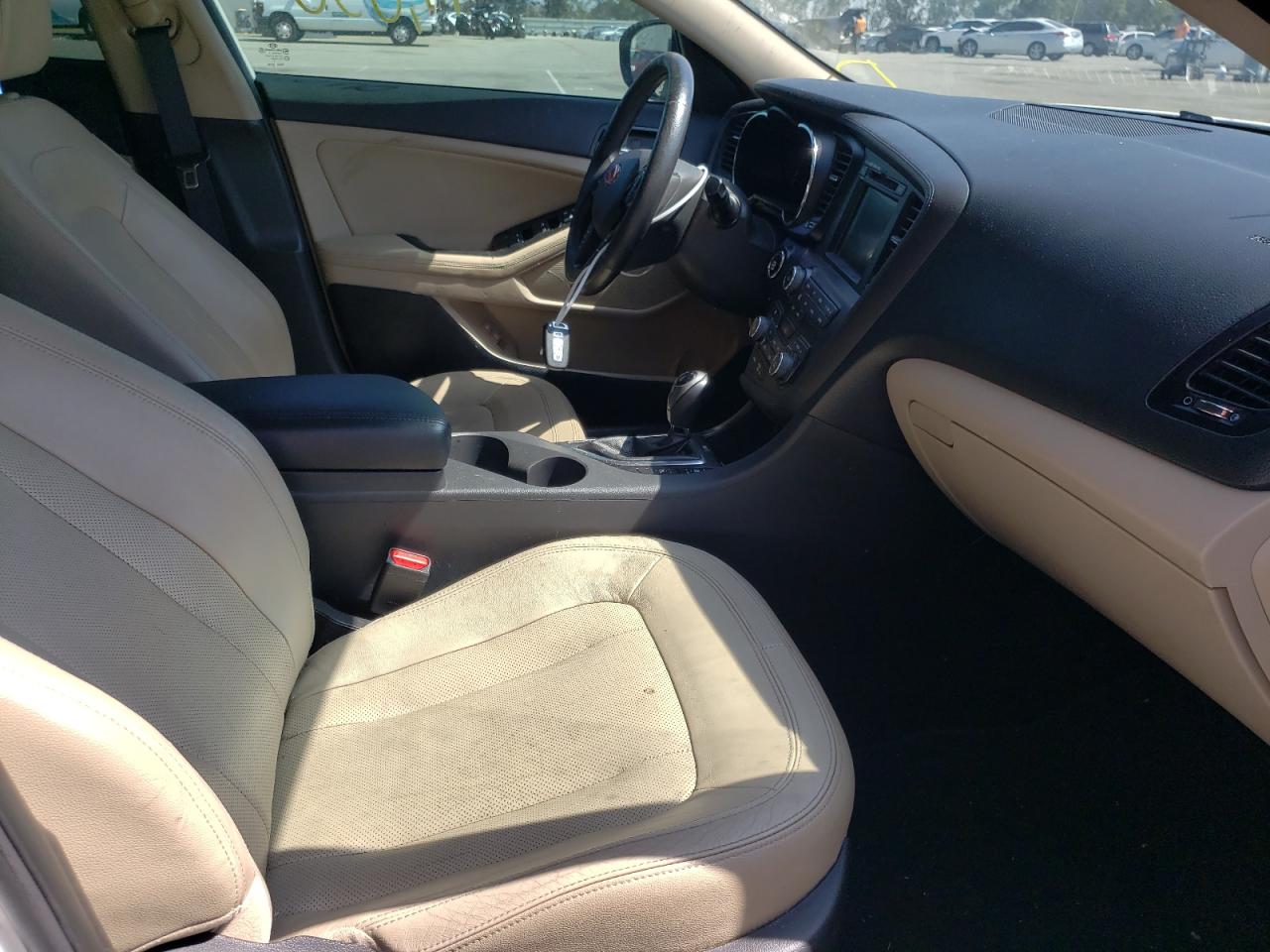 Photo 5 from auction – 2012 KIA OPTIMA HYB with VIN KNAGM4ADXC5023642