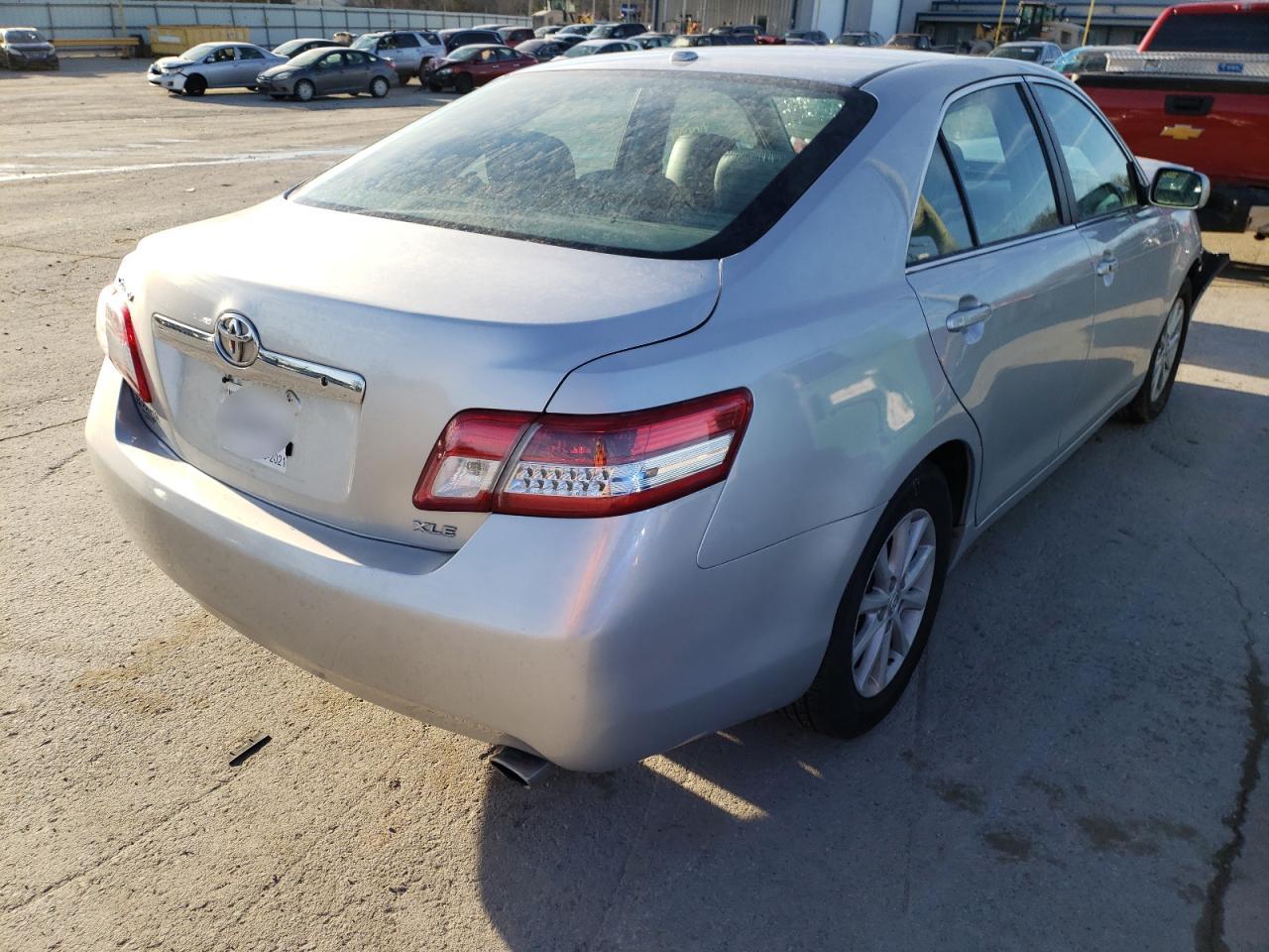 Photo 4 from auction – 2010 TOYOTA CAMRY BASE with VIN 4T4BF3EK2AR062532