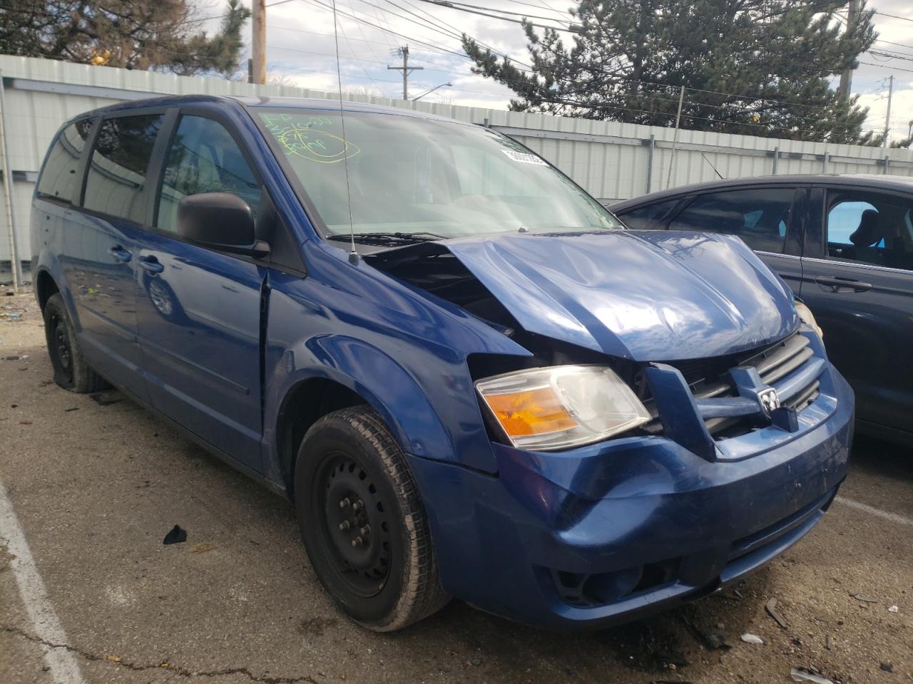 DODGE GRAND CARA 2010 with VIN 2D4RN4DE5AR318731 - Photo from auction