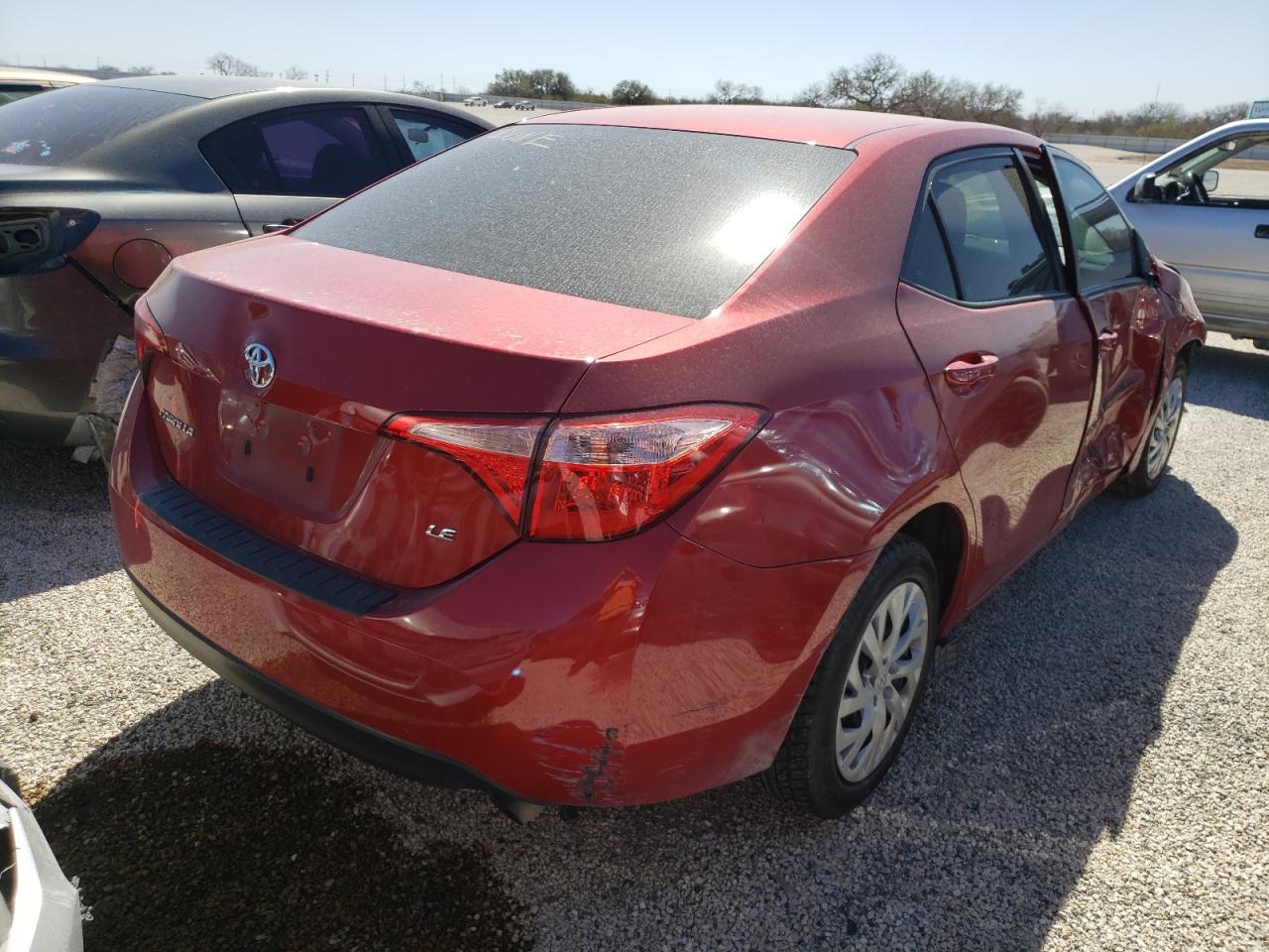 Photo 4 from auction – 2018 TOYOTA COROLLA L with VIN 5YFBURHE3JP775997