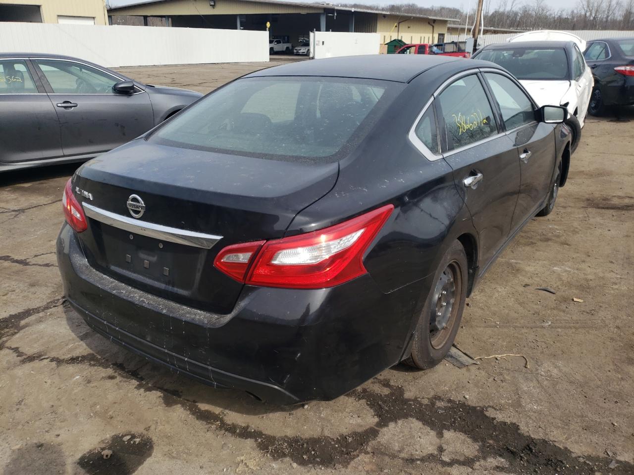 Photo 4 from auction – 2016 NISSAN ALTIMA 2.5 with VIN 1N4AL3AP1GN375083