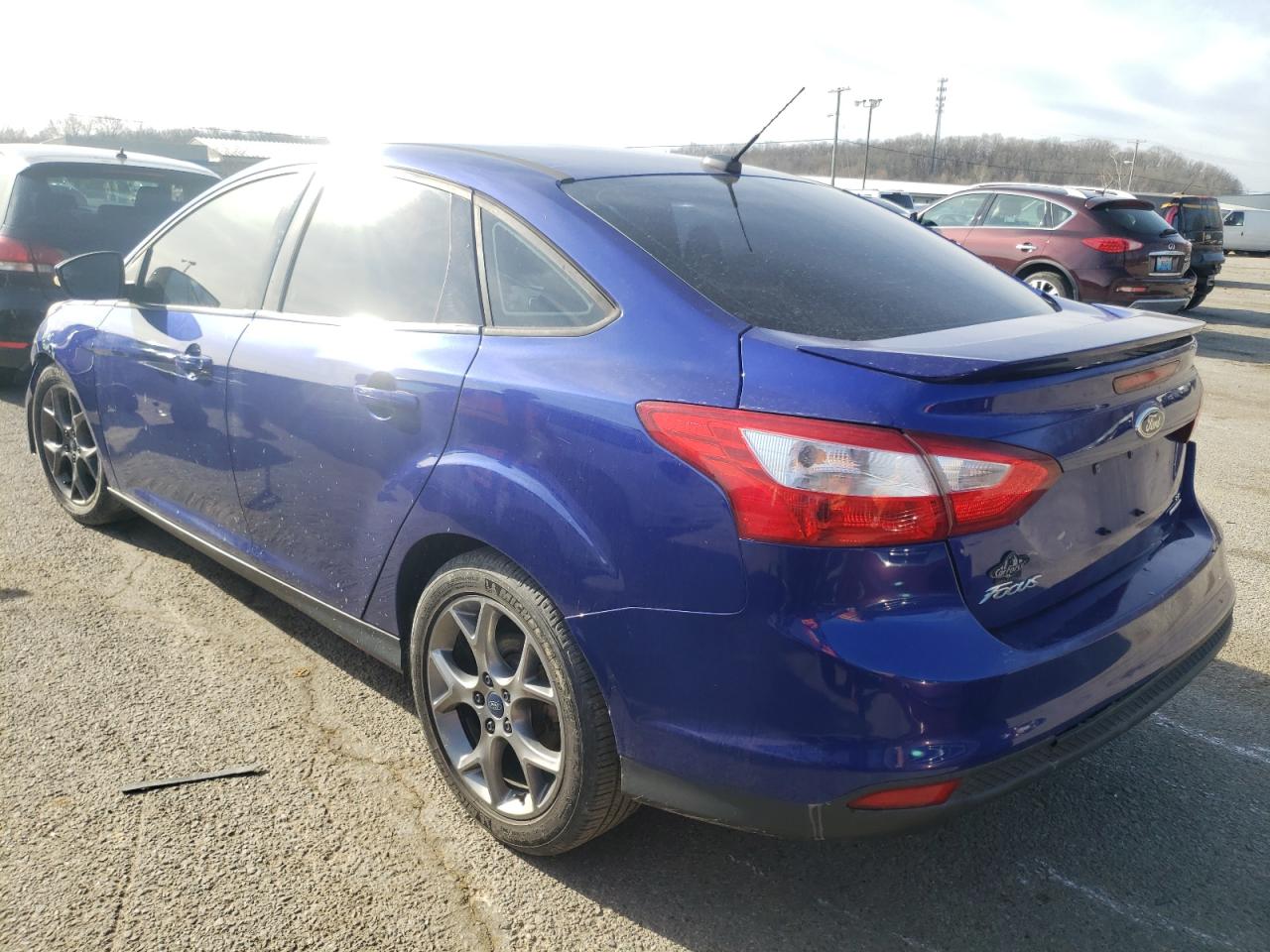 Photo 3 from auction – 2013 FORD FOCUS SE with VIN 1FADP3F21DL243009