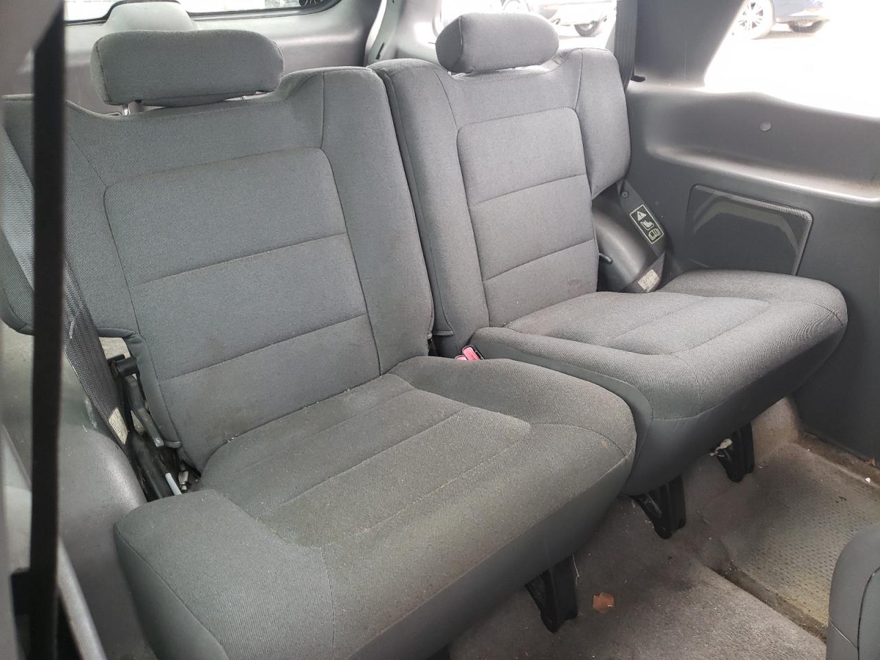 Photo 6 from auction – 2002 FORD EXPLORER S with VIN 1FMYU60E92UC16636