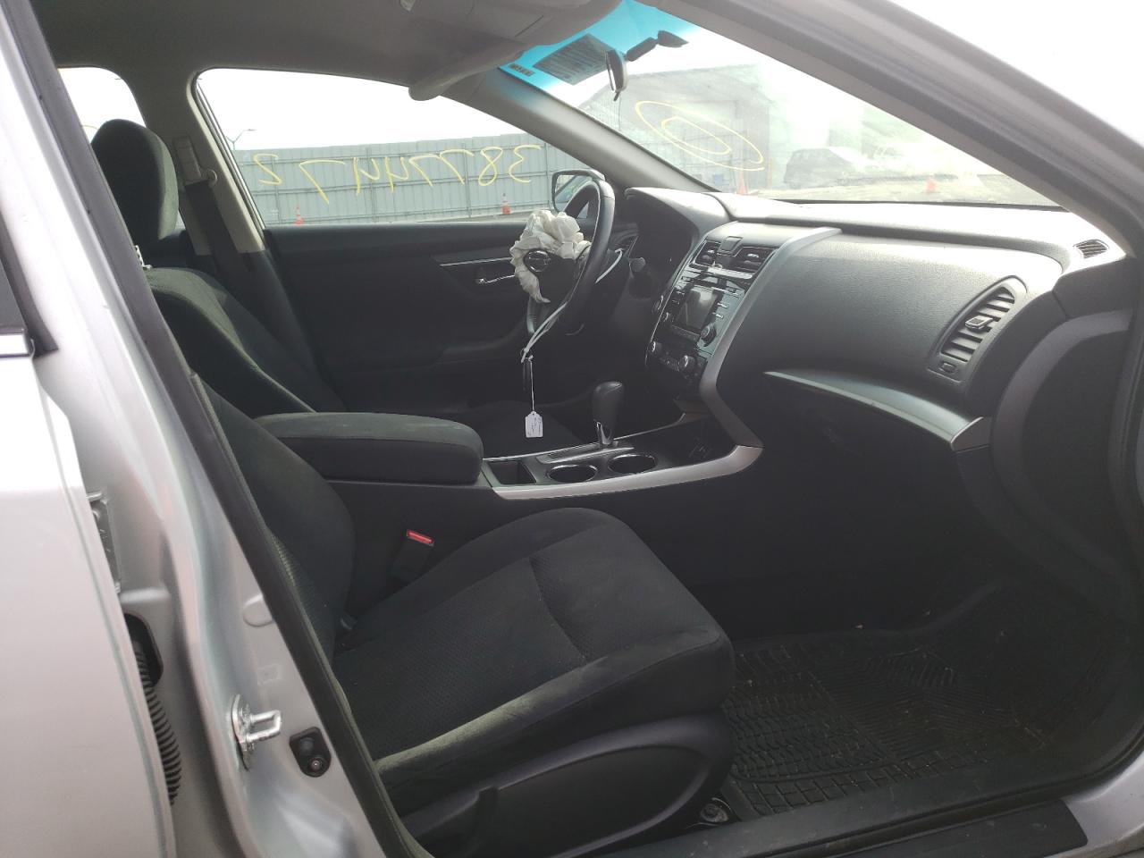 Photo 5 from auction – 2015 NISSAN ALTIMA 2.5 with VIN 1N4AL3AP6FC145100