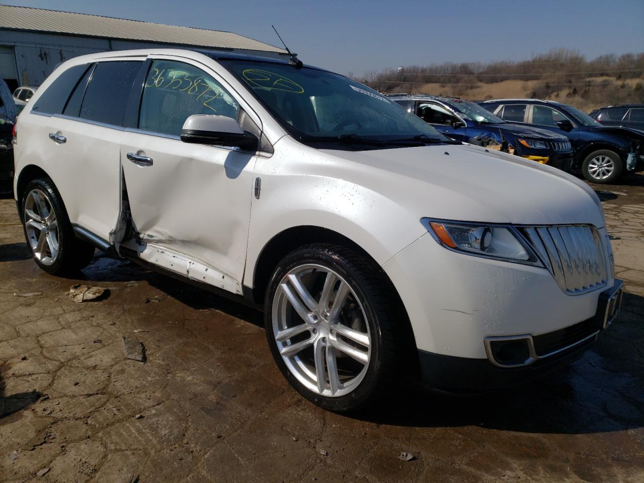 LINCOLN MKX 2013 with VIN 2LMDJ8JK5DBL12994 - Photo from auction