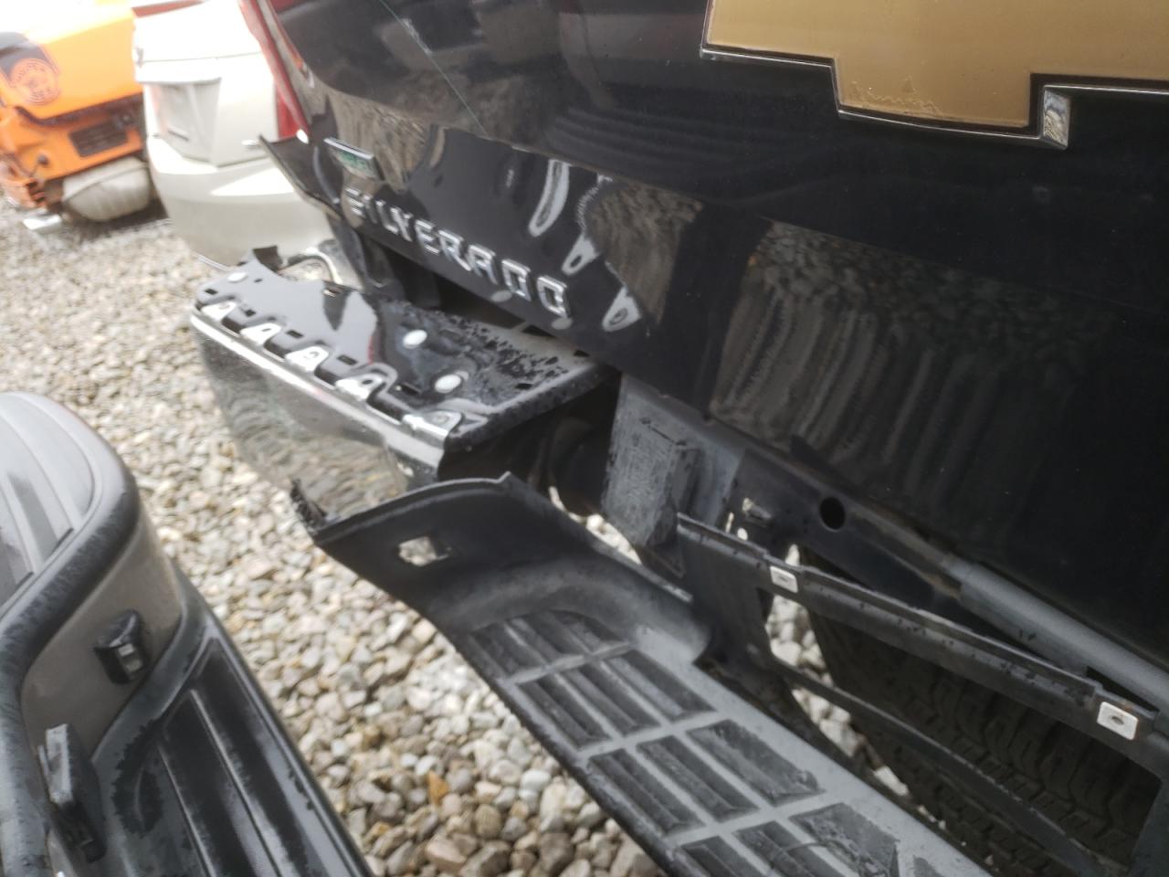 Photo 9 from auction – 2010 CHEVROLET SILVERADO with VIN 3GCRKSE34AG164767