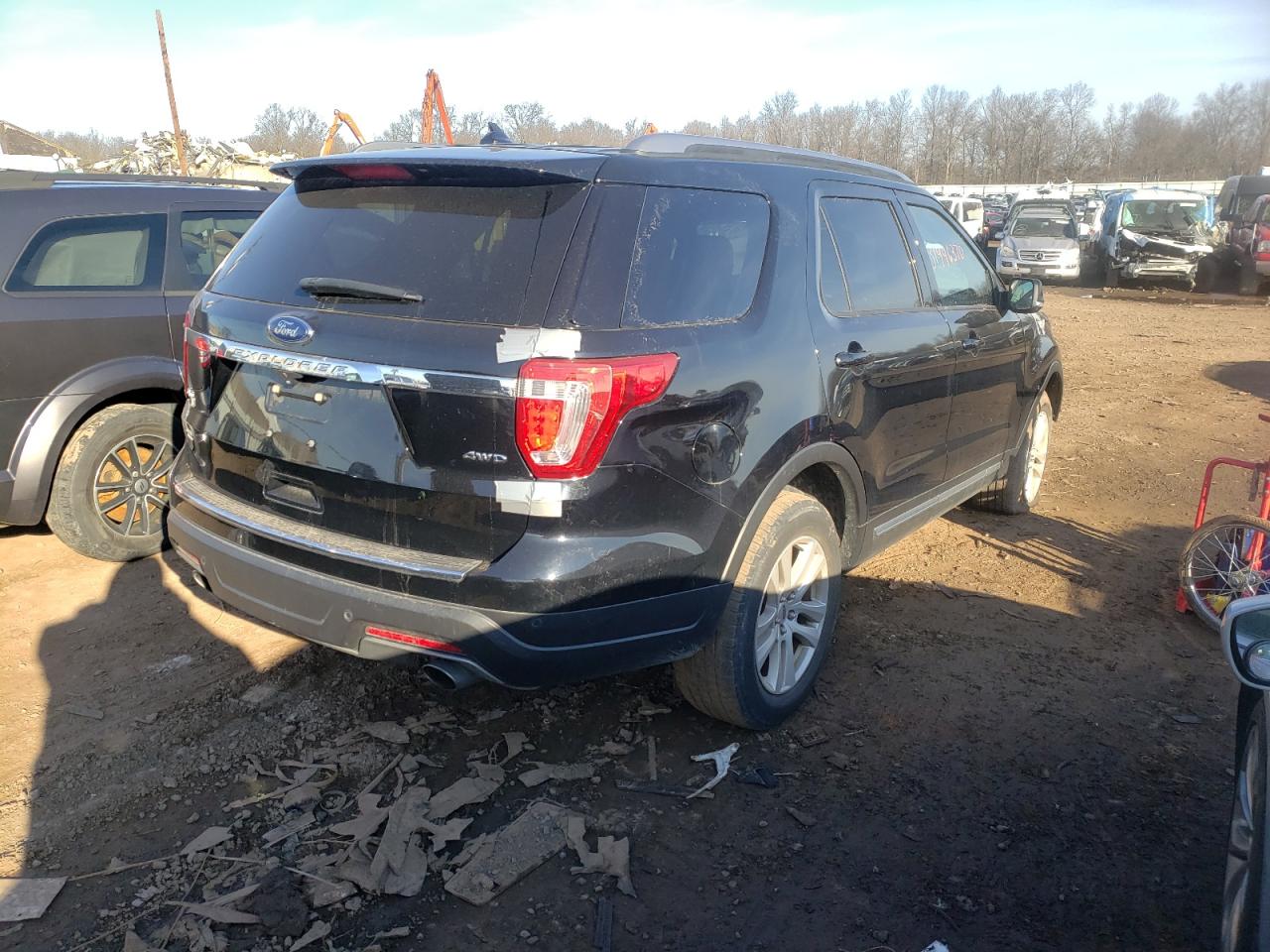 Photo 4 from auction – 2018 FORD EXPLORER X with VIN 1FM5K8D88JGB94523