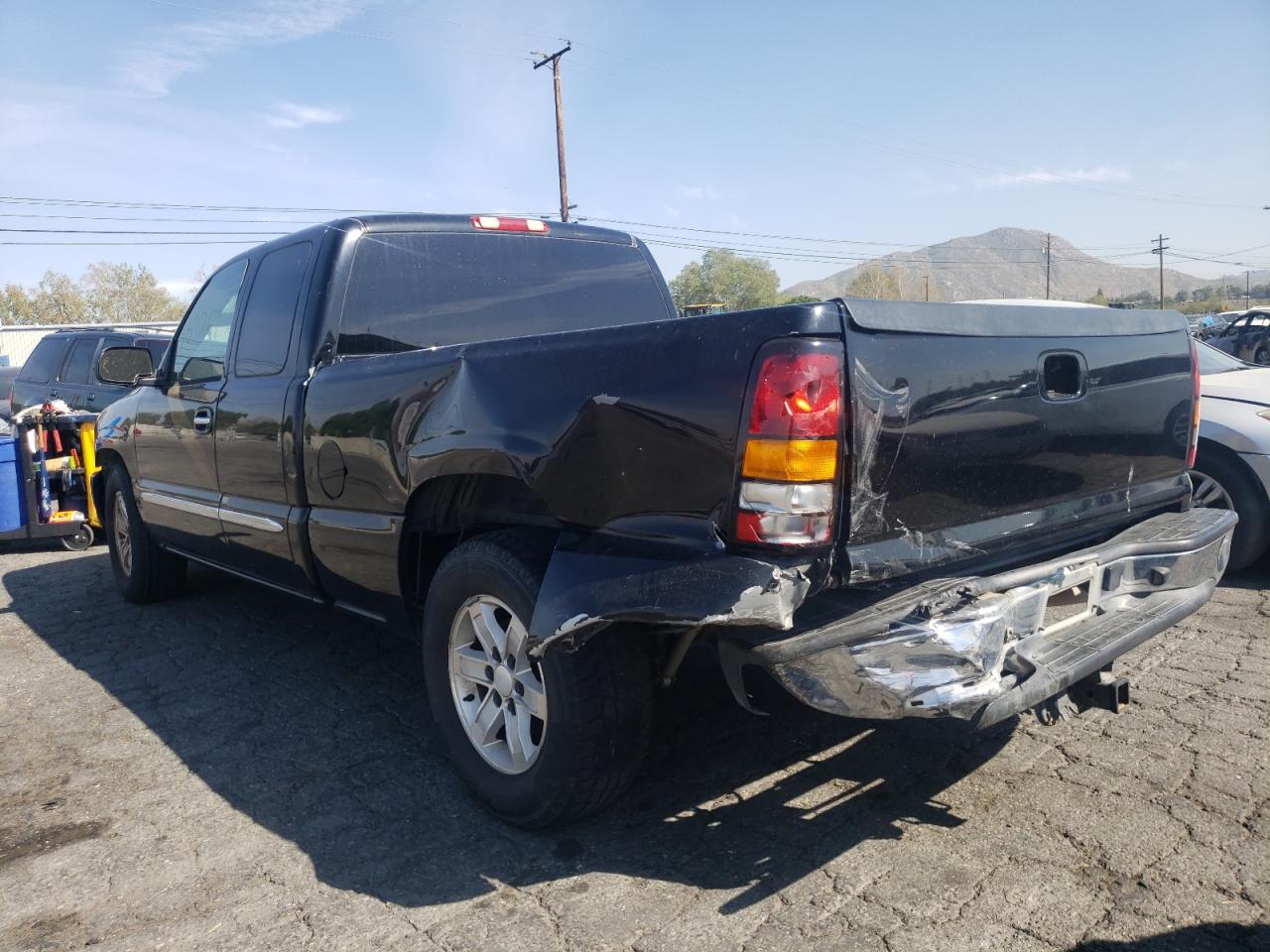 Photo 3 from auction – 2006 GMC NEW SIERRA with VIN 1GTEC19Z66Z226102