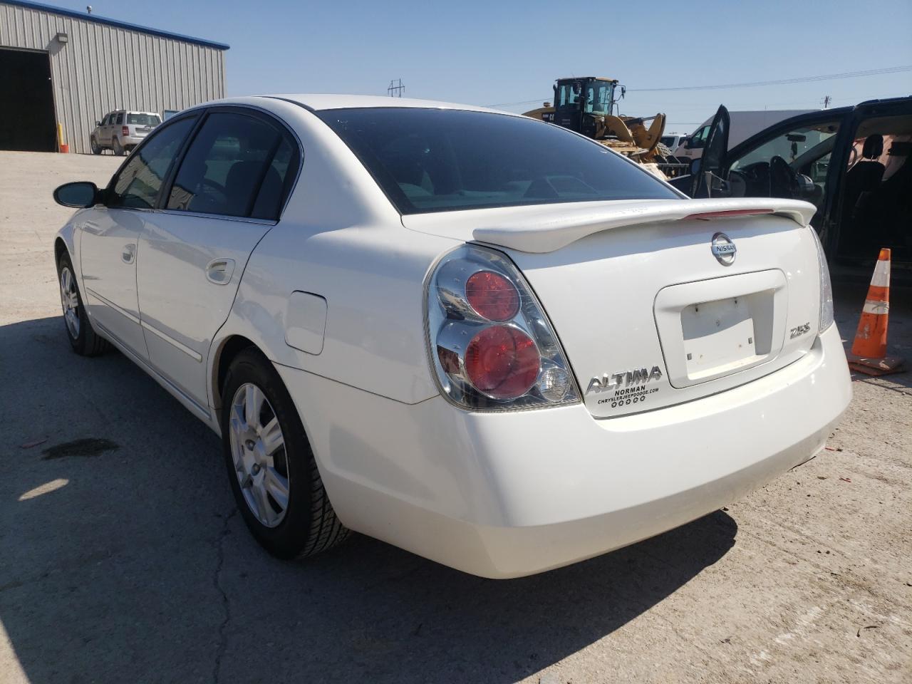 Photo 3 from auction – 2005 NISSAN ALTIMA S with VIN 1N4AL11D95C131149