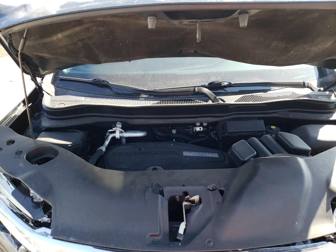 Photo 7 from auction – 2016 HONDA PILOT ELIT with VIN 5FNYF6H01GB002523