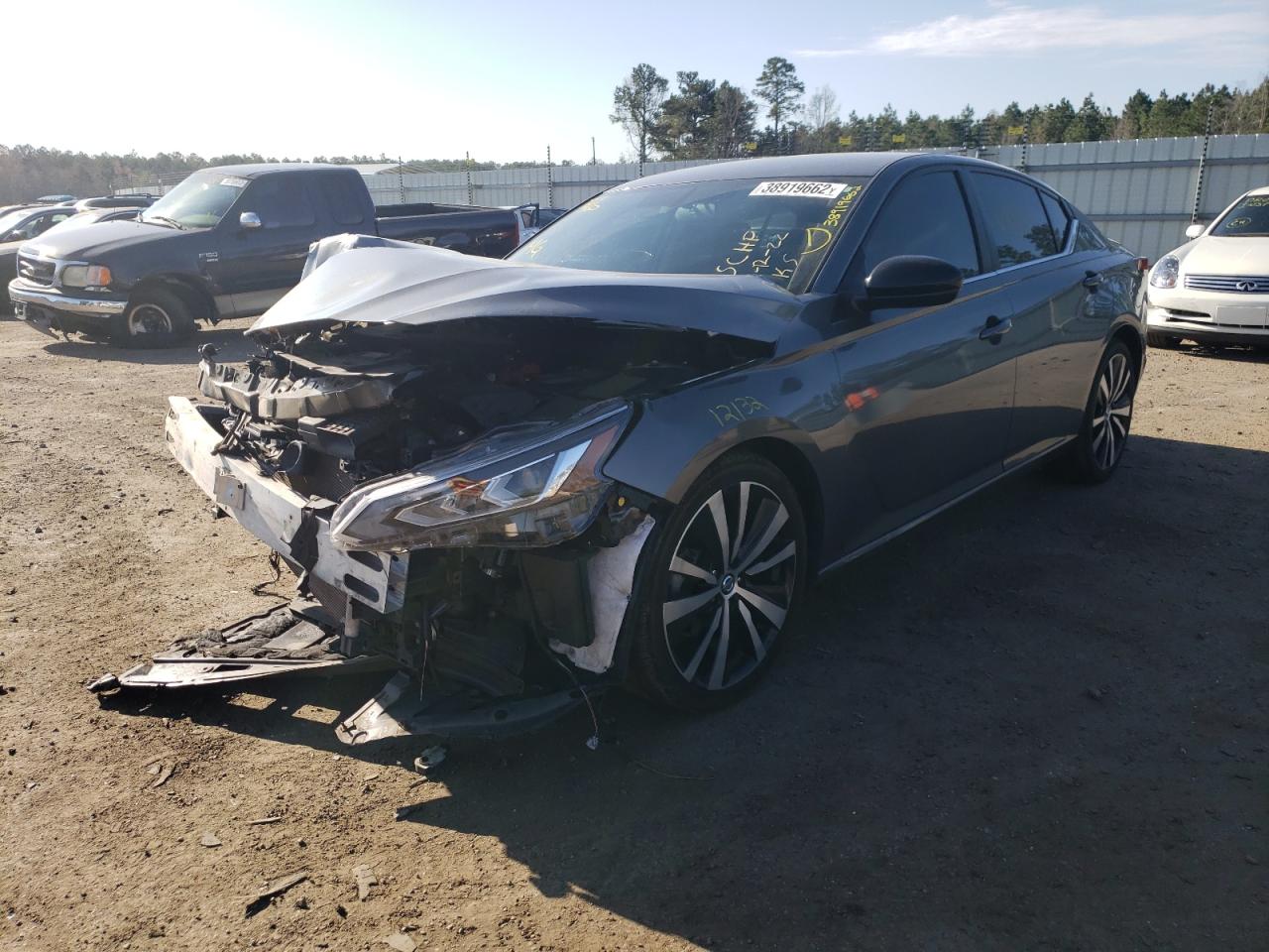 Photo 2 from auction – 2019 NISSAN ALTIMA SR with VIN 1N4BL4CV0KC140653
