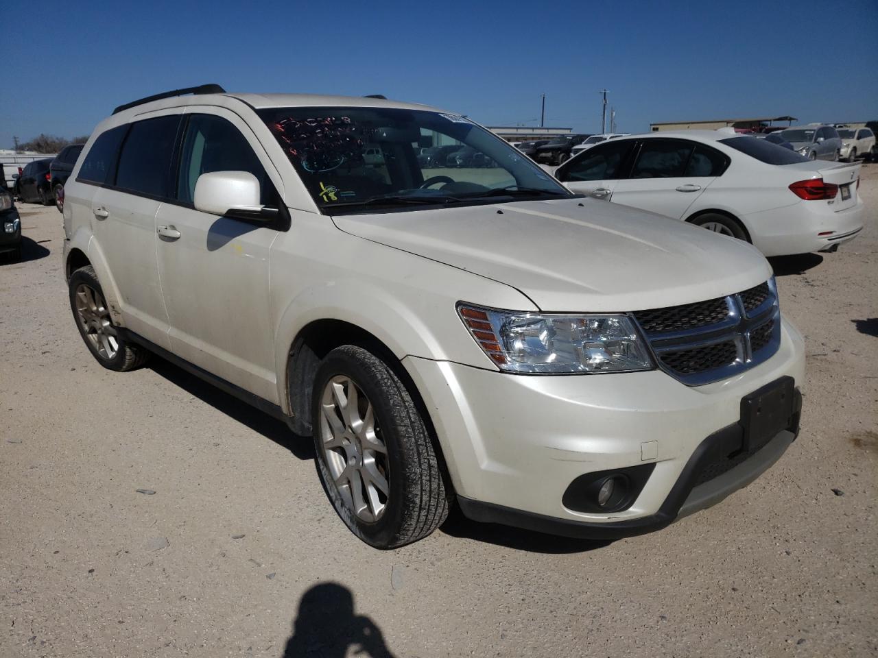DODGE JOURNEY SX 2015 with VIN 3C4PDCBG6FT723586 - Photo from auction