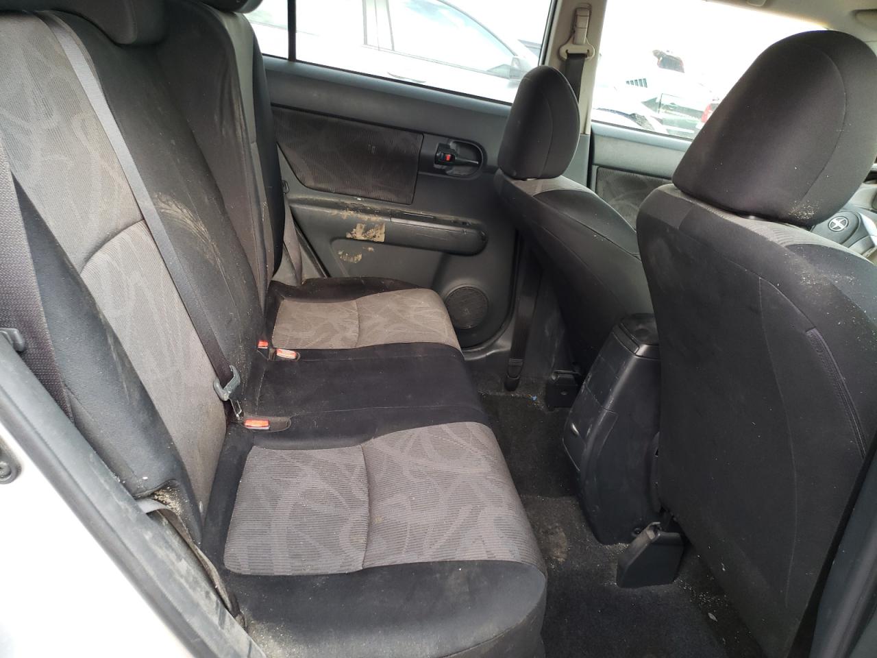 Photo 6 from auction – 2015 TOYOTA SCION XB with VIN JTLZE4FE5FJ077327