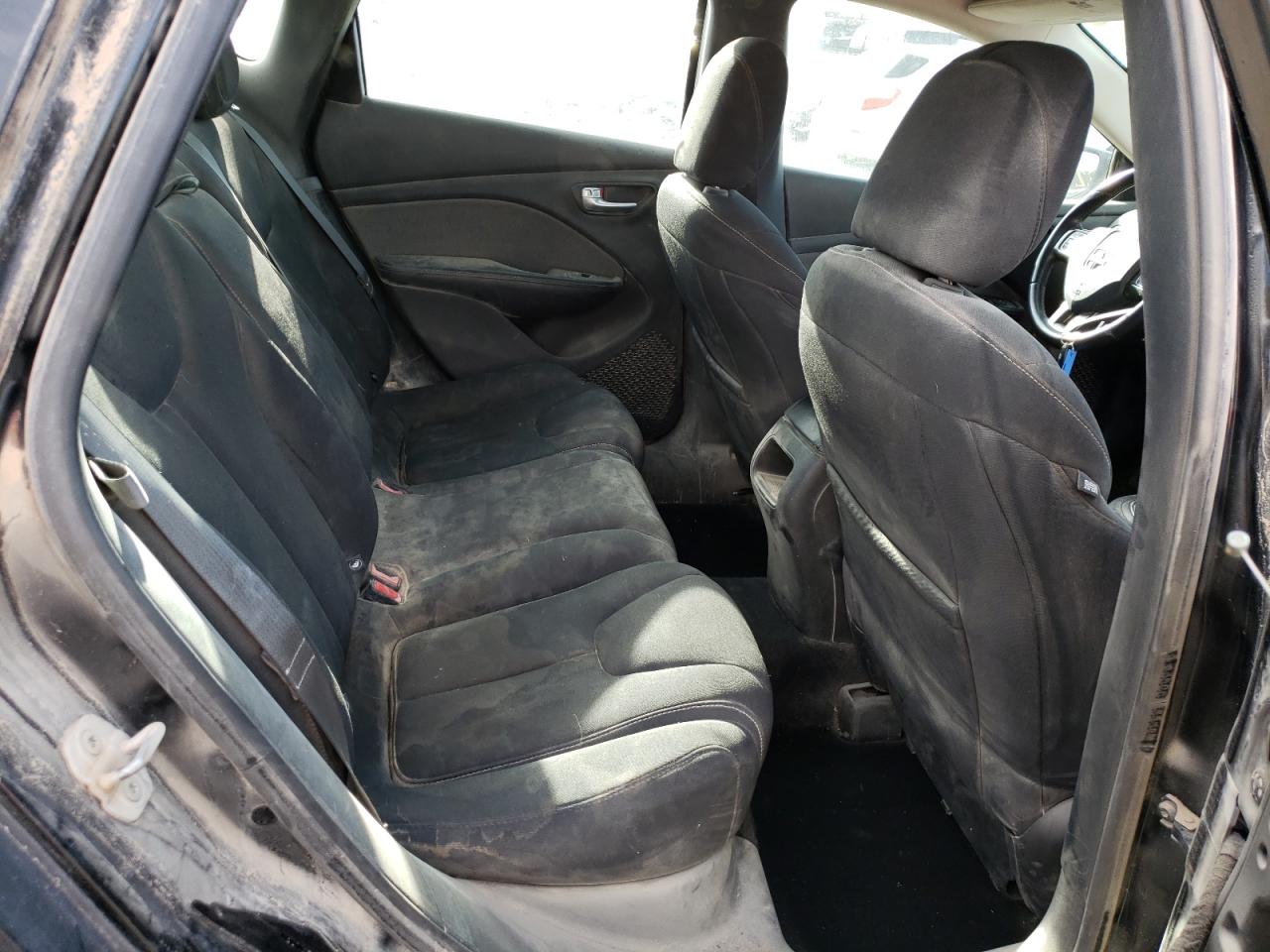 Photo 6 from auction – 2013 DODGE DART SXT with VIN 1C3CDFBH2DD235333
