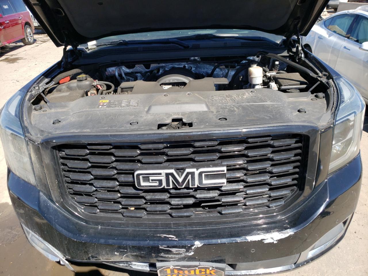 Photo 7 from auction – 2016 GMC YUKON DENA with VIN 1GKS2CKJ0GR185882