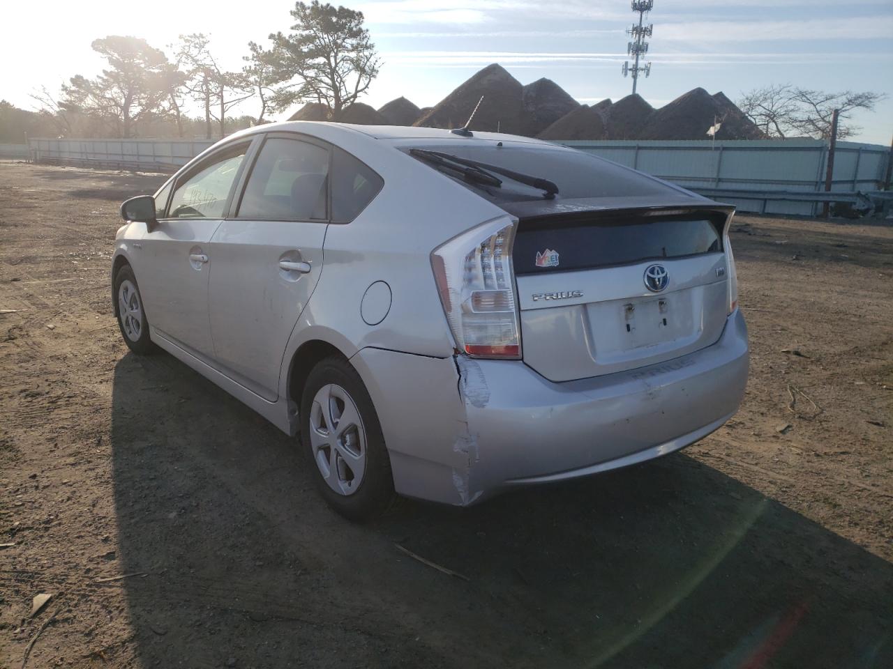 Photo 3 from auction – 2010 TOYOTA PRIUS with VIN JTDKN3DUXA0176029