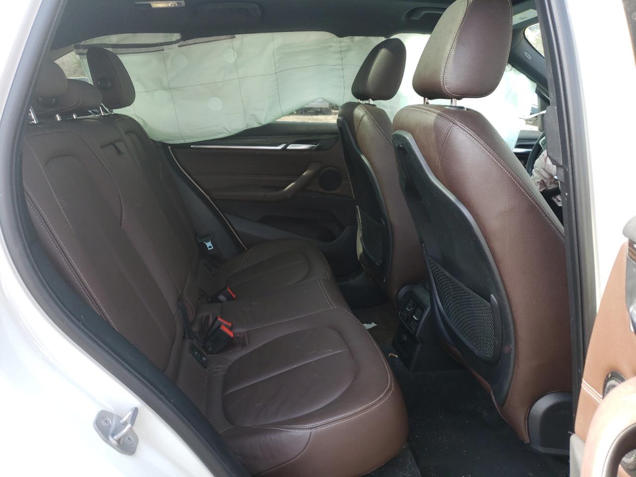 Photo 6 from auction – 2016 BMW X1 XDRIVE2 with VIN WBXHT3C32G5E56828
