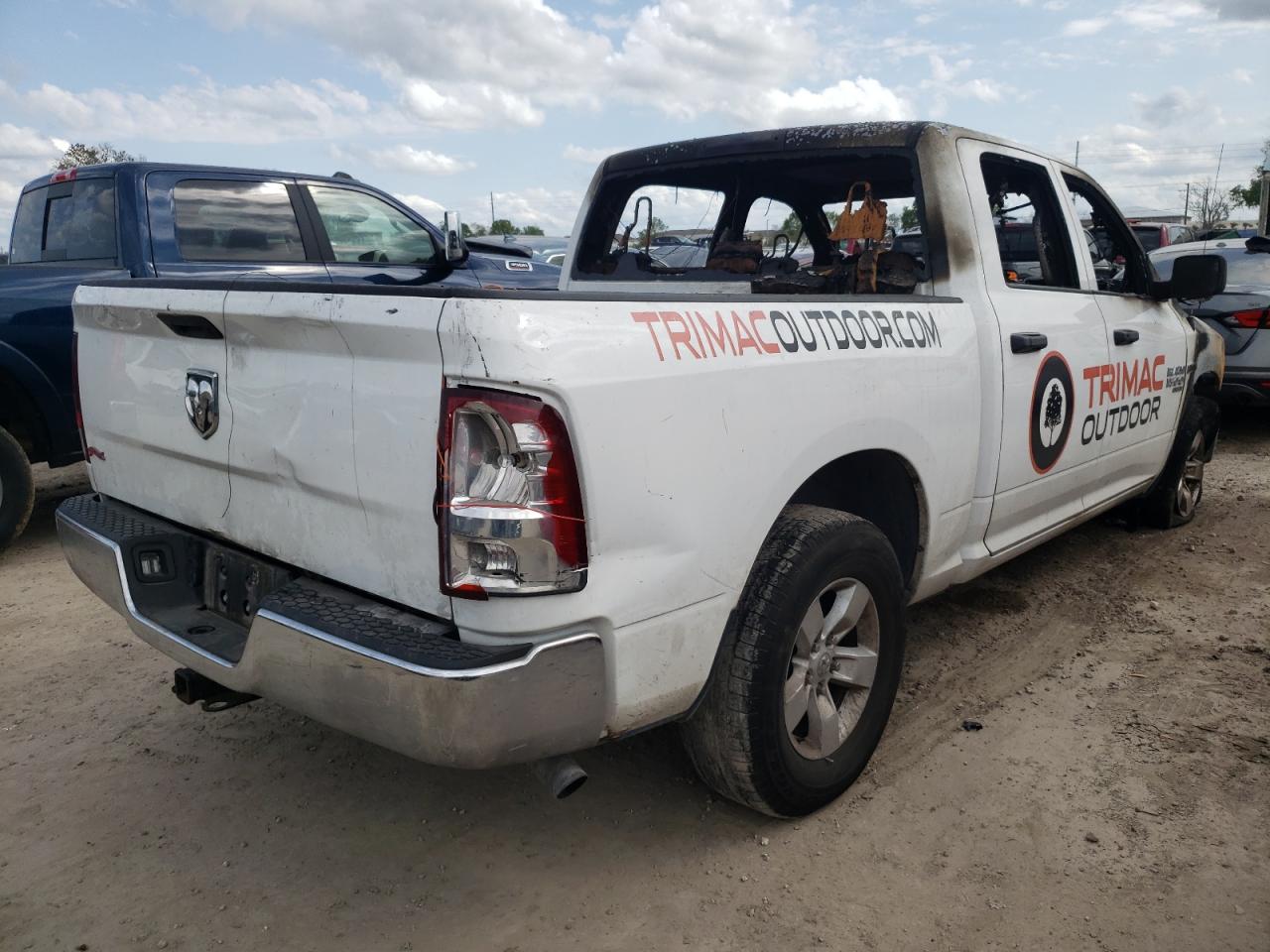 Photo 4 from auction – 2019 RAM 1500 CLASS with VIN 1C6RR6KM6KS723026