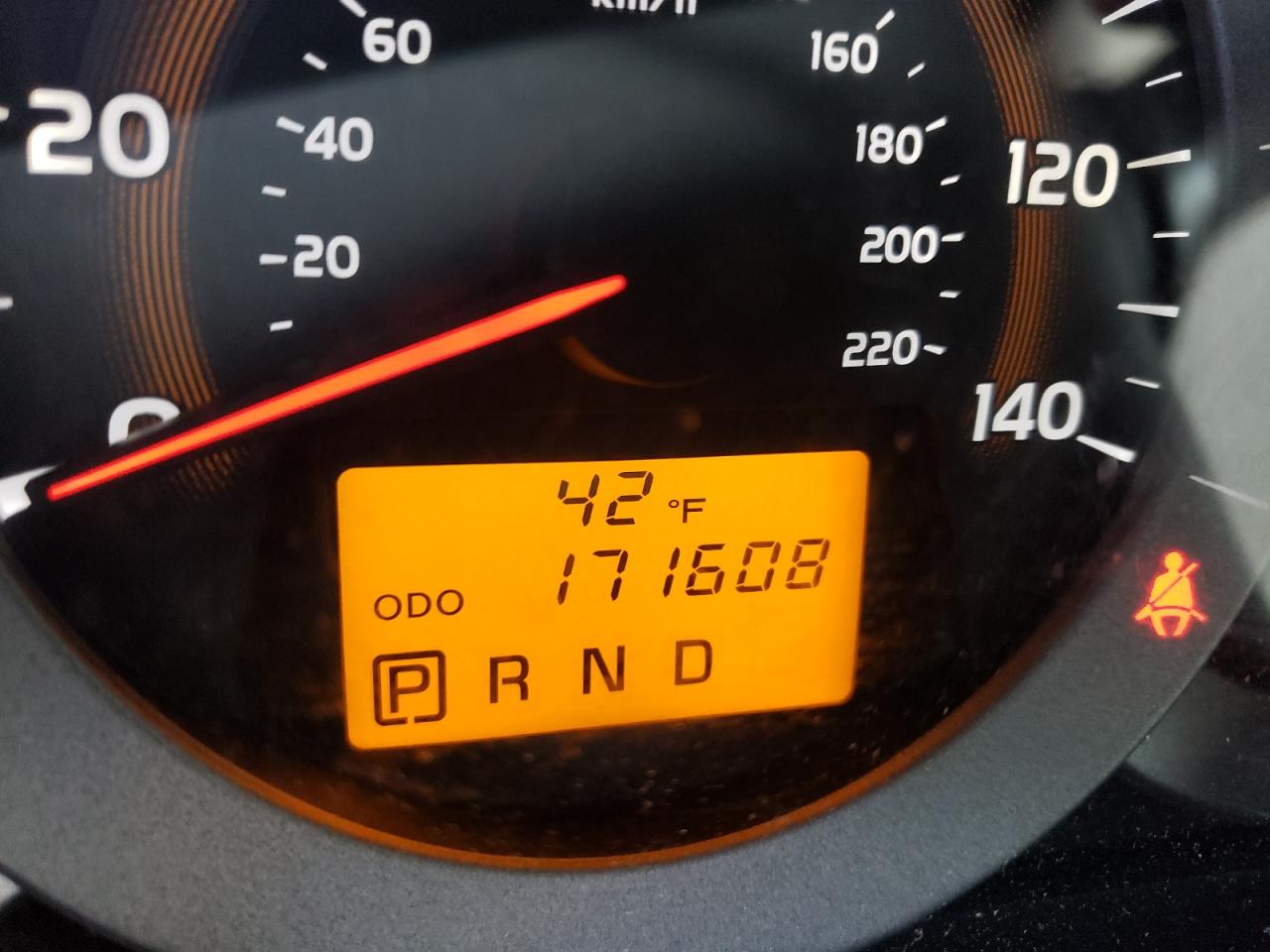 Photo 8 from auction – 2009 TOYOTA RAV4 with VIN 2T3BF33V39W016136